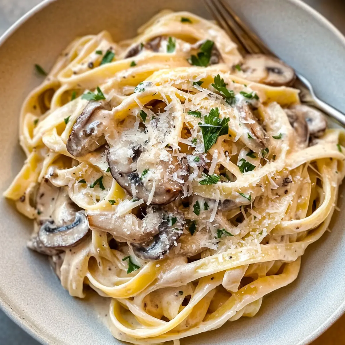 Pilzcremesoße Pasta für schnelle Abendessen